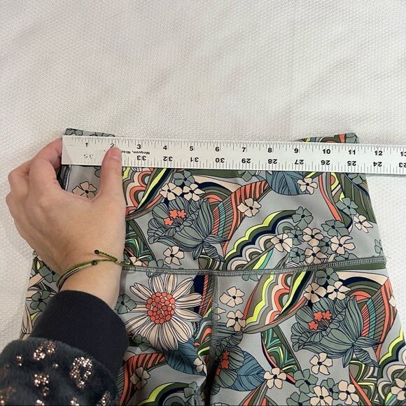 Victoria Secret Sport Knock Out Leggings XS - Picture 3 of 7